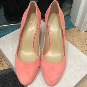 Ann Taylor Pink Suede Pumps